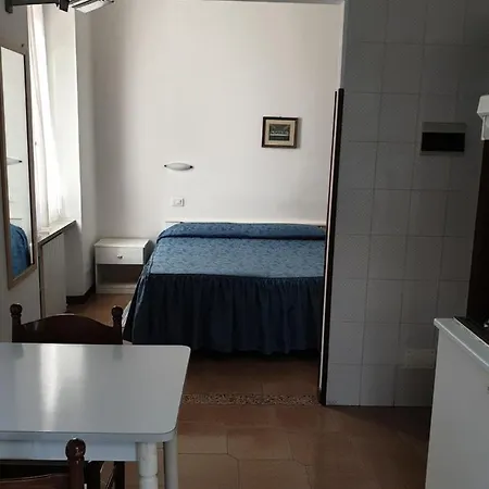 Sabini - 3*