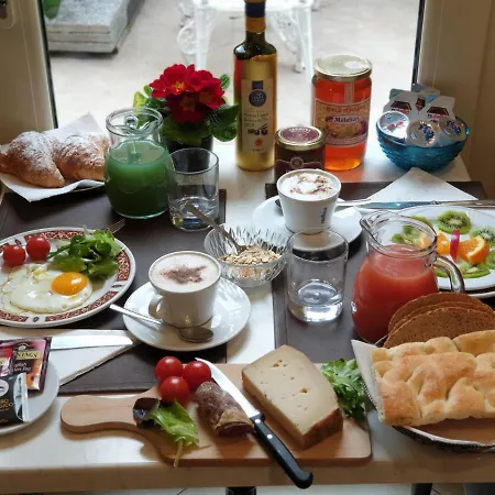 Guest house Sabini - *